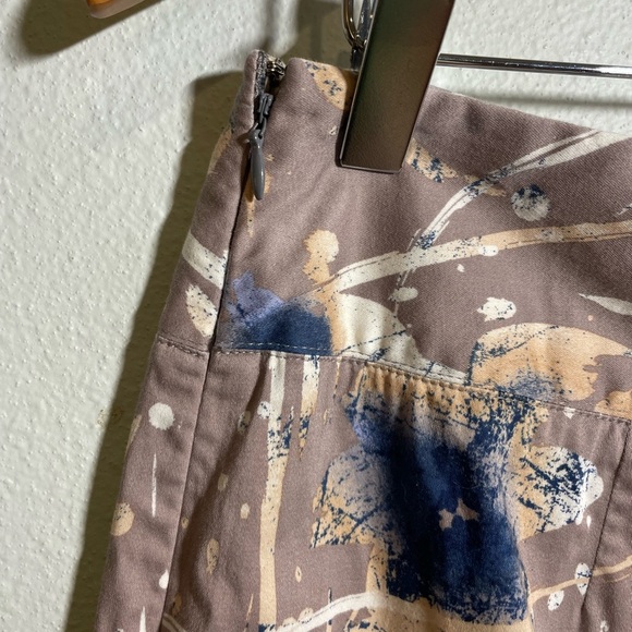 Alfani Straight Skirt Abstract Print in Taupe, Cream and Navy. Size 10 - Picture 3 of 4